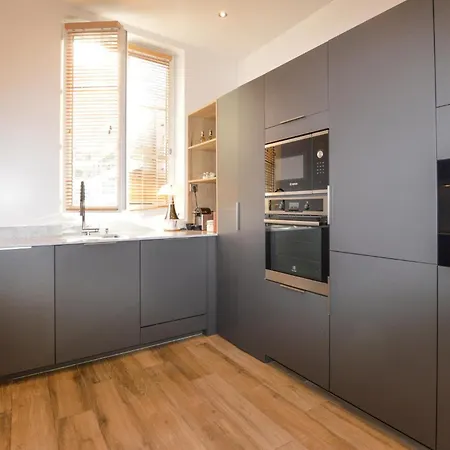 Apartment 3 Bedroom Amazing In Ajaccio